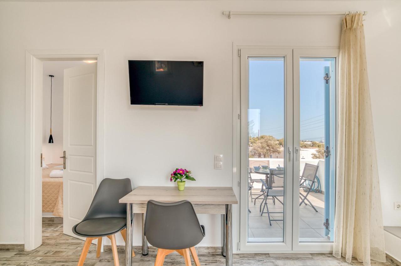 Ippocampos Seaside Serenity - Unwind At Paros Poolside Retreats Aliki  Bagian luar foto