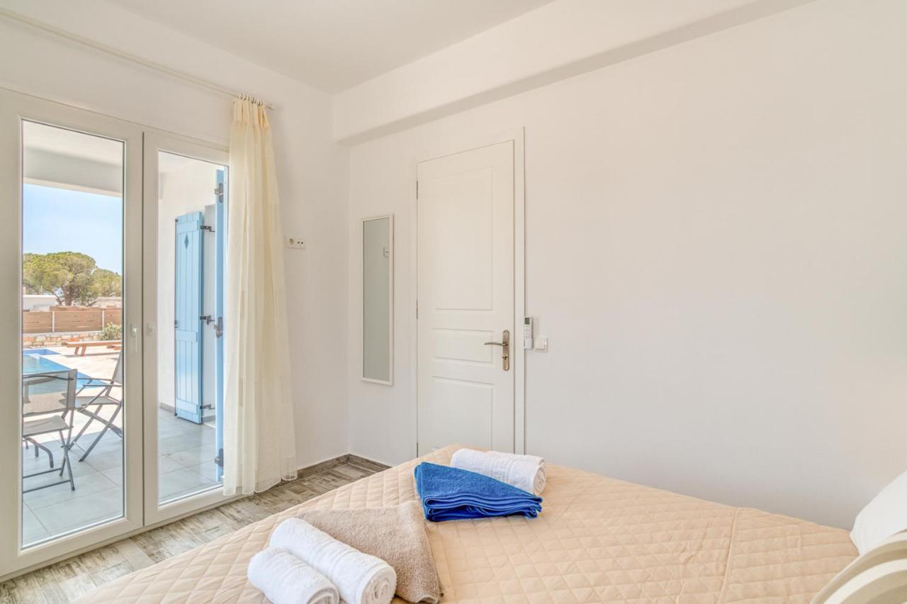 Ippocampos Seaside Serenity - Unwind At Paros Poolside Retreats Aliki  Bagian luar foto